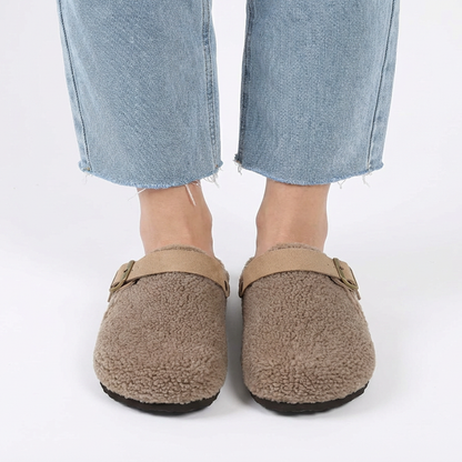 Women's Teddy Slippers - Adjustable Strap