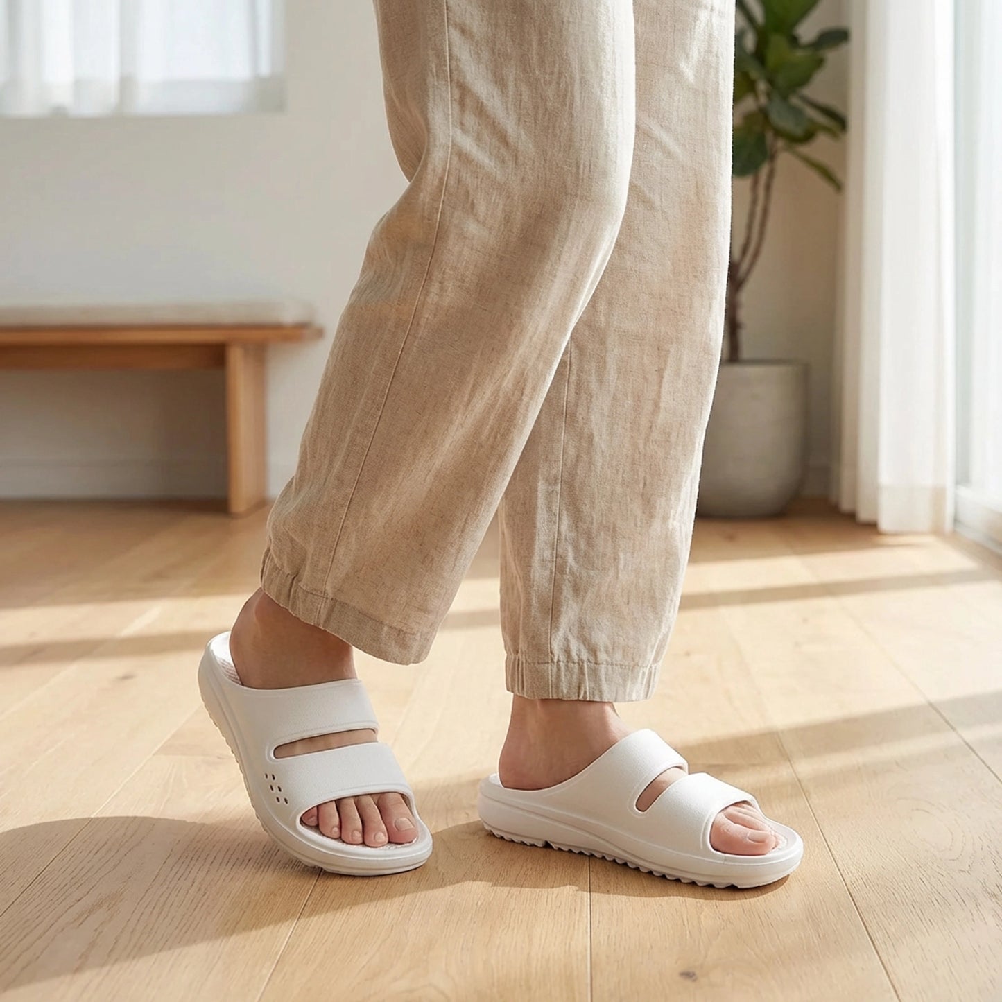 Ergonomic Slides with Arch-Support