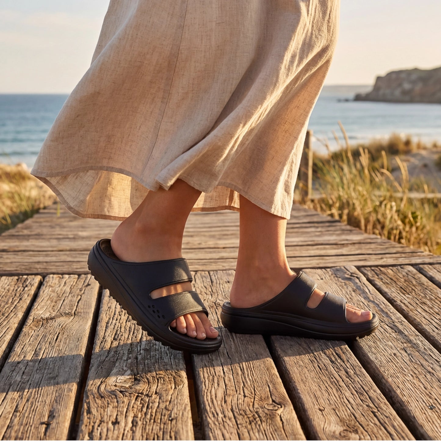 Ergonomic Slides with Arch-Support